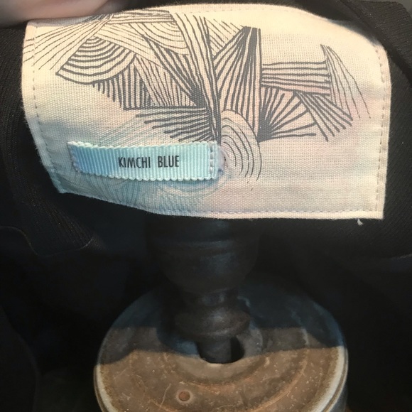 Cropped jacket by Kimchi Blue for Urban Outfitters - Picture 4 of 5